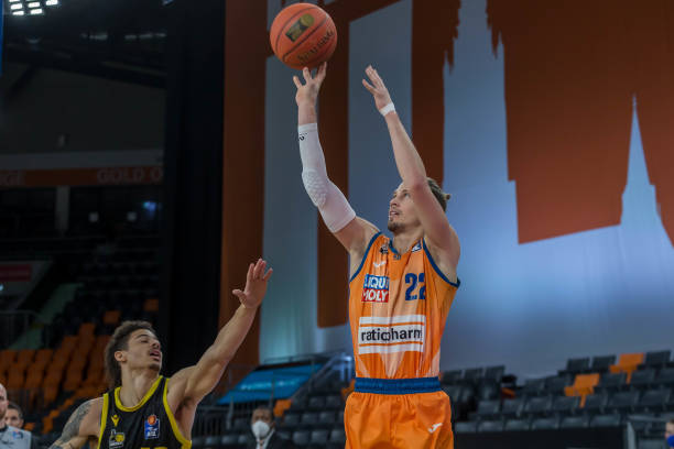 够维护自身 够维护自身