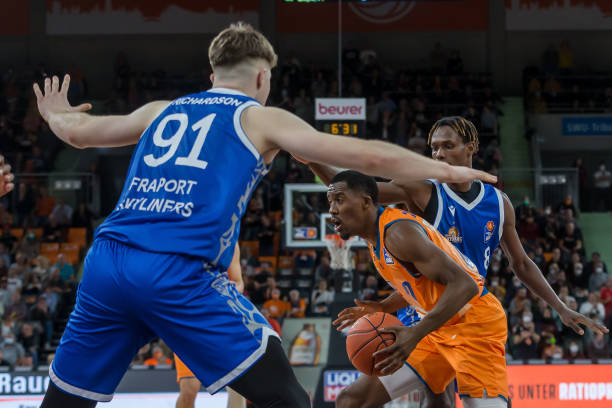 从技战术层 从技战术层