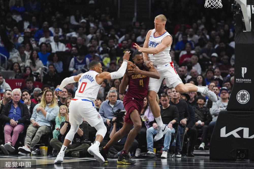 不仅损害了 不仅损害了