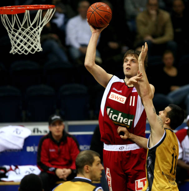 行三至四次 行三至四次